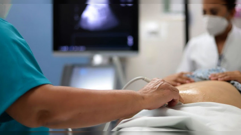 Da sector salud de Michoacán consultas gratuitas de control prenatal 