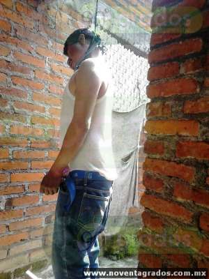 Colgado dentro de vivienda localizan cadáver de un hombre en Chilchota, Michoacán - Foto 0 