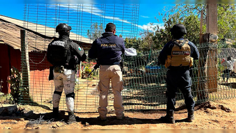 Detienen a dos hombres con armas, vehículos y sustancias ilícitas en Huiramba, Michoacán 