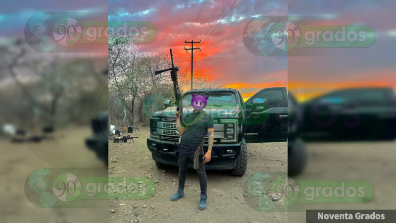 Chocan Jalisco y “El Maniaco” en Michoacán: Le arrebatan blindada particular y a cuatro pistoleros