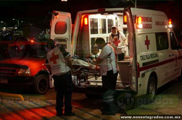 Lesionadas ocho personas tras accidentarse en Lázaro Cárdenas, Michoacán - Foto 0 