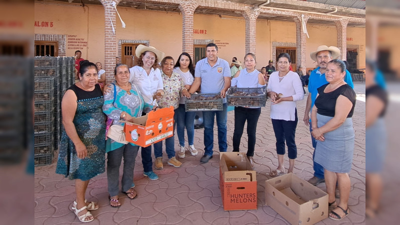 Beneficiadas más de 10 mil familias michoacanas con alimentos para autoconsumo: Sader 