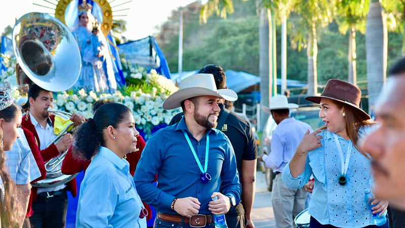 Fiestas de Arteaga son símbolo de unidad, fe y fortaleza en Michoacán: Reyes Galindo 