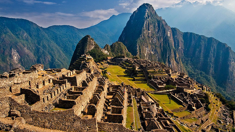 Perú evalúa cierre temporal de Machu Picchu por protestas 