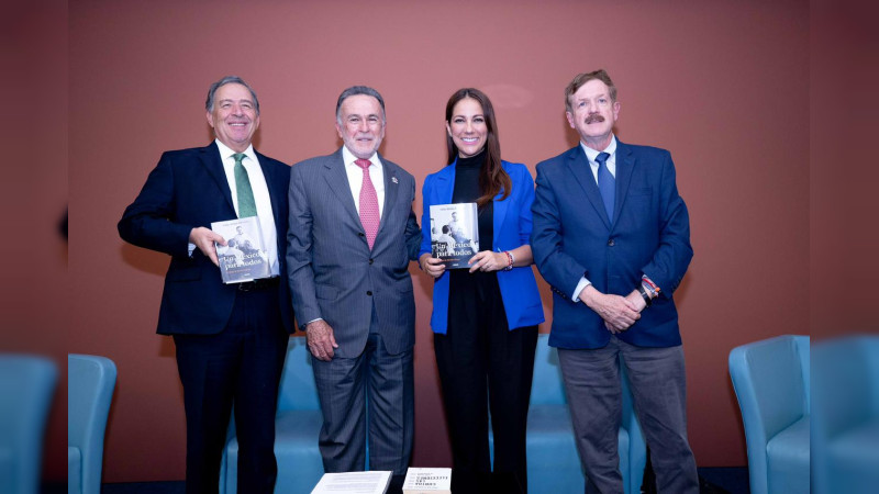 Presentan libro “Un México para Todos” del exgobernador de Guanajuato, Carlo Medina