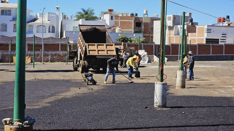 José luis Téllez Marín supervisa trabajos de la segunda etapa del puente vehicular en San Matías
