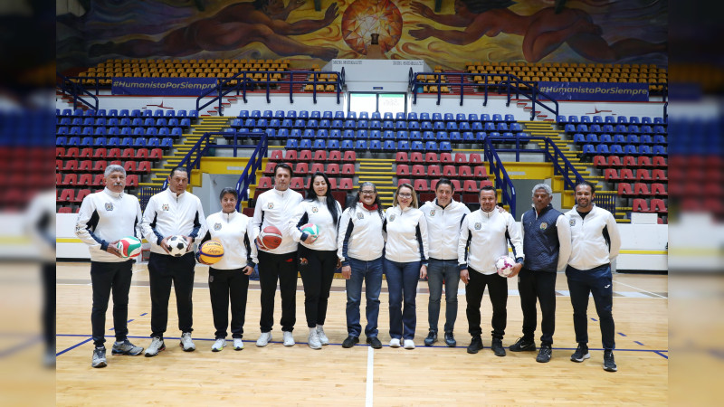La Universidad Michoacana seguirá creciendo en deportes: Yarabí Ávila 