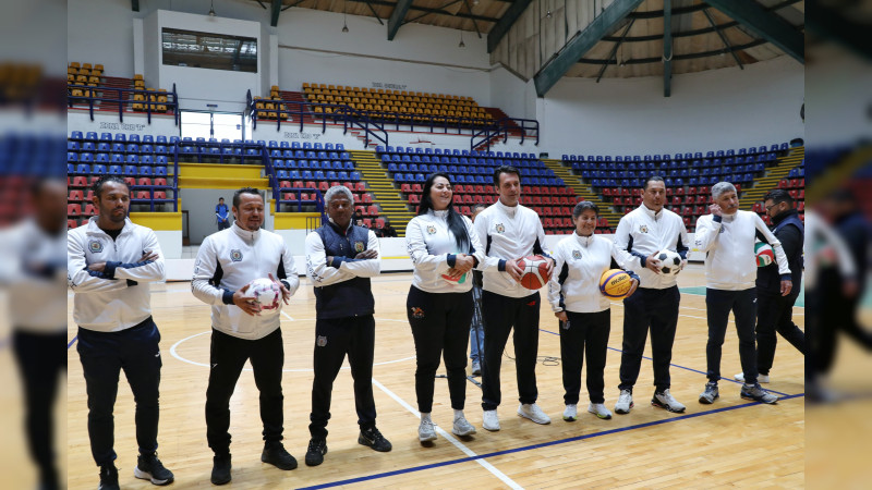 La Universidad Michoacana seguirá creciendo en deportes: Yarabí Ávila 