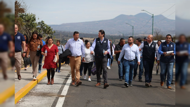 Avanza reencarpetamiento y construcción de vialidades en comunidades de Morelia