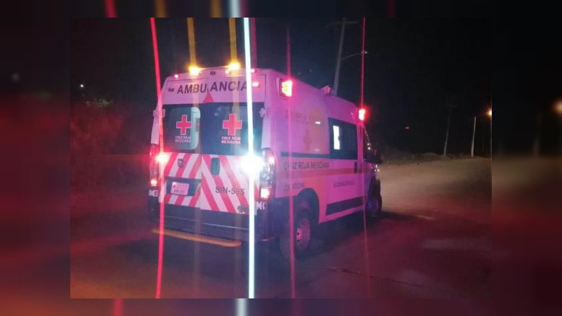 Camioneta sin control deja 7 heridos en Jiménez, Michoacán 