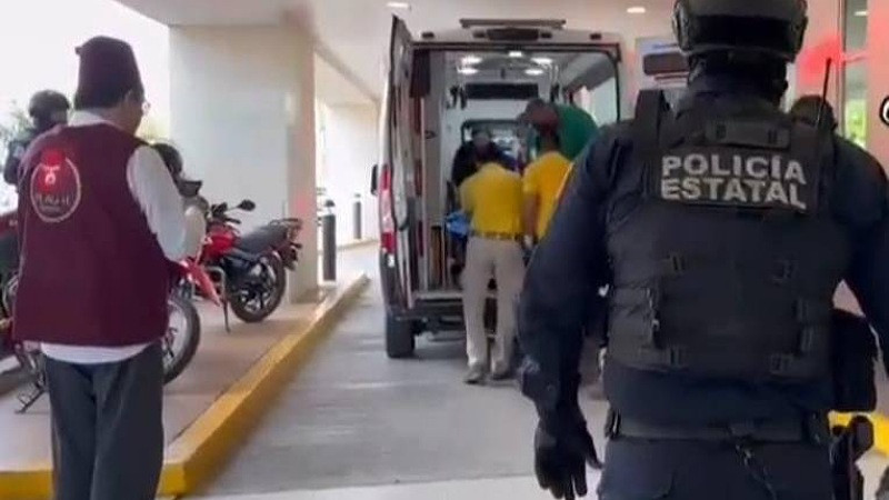 Adolescente que sobrevivió a choque en la autopista Mazatlán-Culiacán es trasladado a hospital en California 