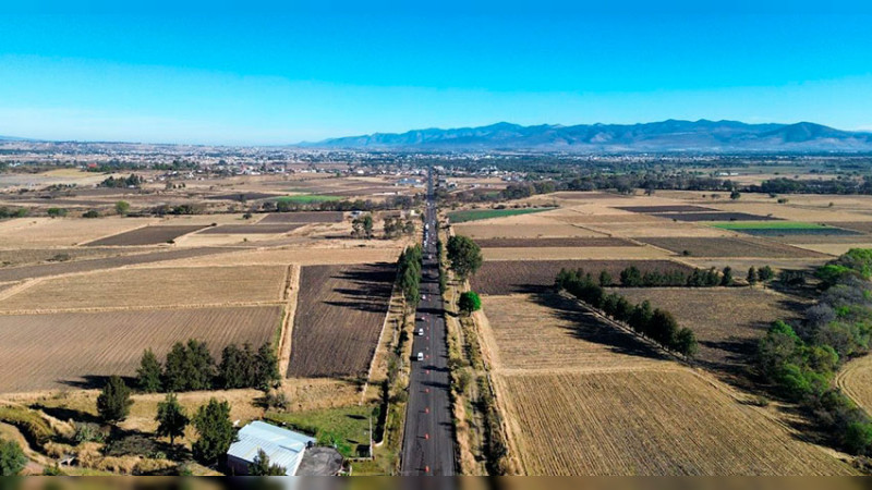 En Michoacán, construcción de autopista Maravatío-Zitácuaro generará 2 mil 500 empleos: SCOP 