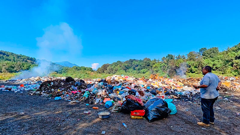 Los ayuntamientos no deben ser omisos en la operación de sus basureros: Proam 