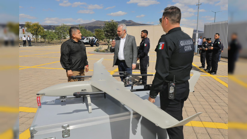 Se moderniza inteligencia policial en Michoacán; entrega  Bedolla equipo tecnológico