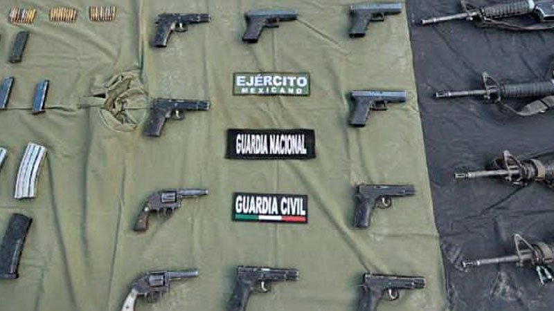 Elementos de seguridad incautan armamento, en Churumuco, Michoacán  