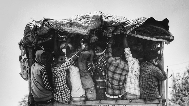 Impulsarán alfabetización de jornaleros en 13 municipios michoacanos  