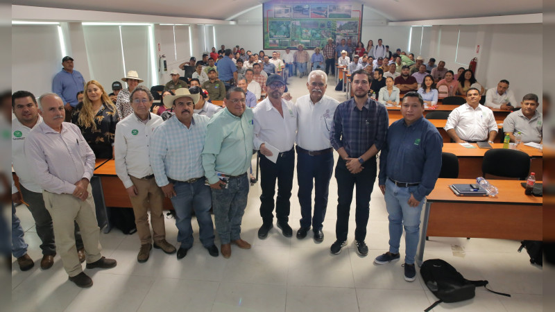 Reconocen a Michoacán por su impulso al sector citrícola 