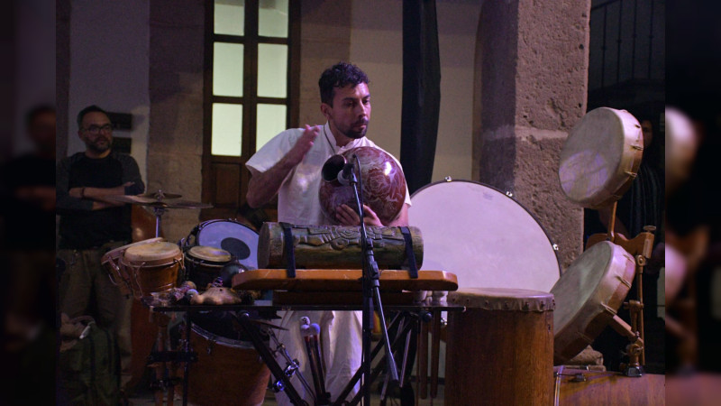 Rinden homenaje luctuoso al músico uruapense Jorge Reyes