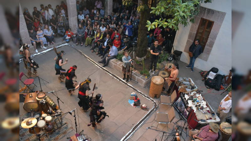 Rinden homenaje luctuoso al músico uruapense Jorge Reyes