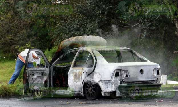 Sigue tensión en la Meseta; van 9 vehículos quemados - Foto 9 