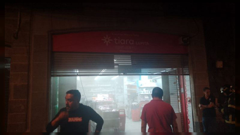 Se incendia una bodega en el Centro de la Ciudad de México