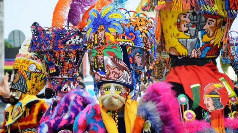 Cancelan actividades del carnaval de Tepoztlán, Morelos, por exceso de visitantes y venta de alcohol 