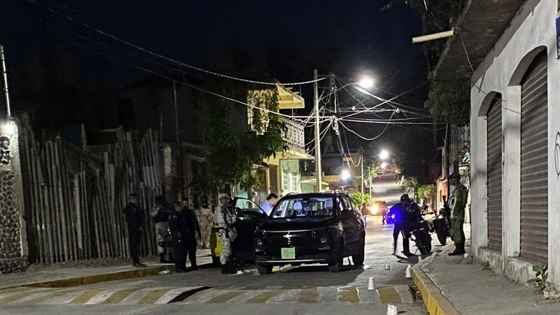 Se registra ataque contra camioneta del periodista Andrés Salas en Morelos; hay un muerto y un herido 