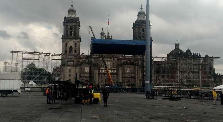 Continúan cerradas calles aledañas al Zócalo por preparativos del concierto de Roger Waters 