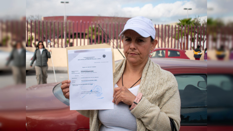 Luego de localizar 10 cuerpos en una fosa, amenazan de muerte a Bárbara Martínez, madre buscadora de BC 