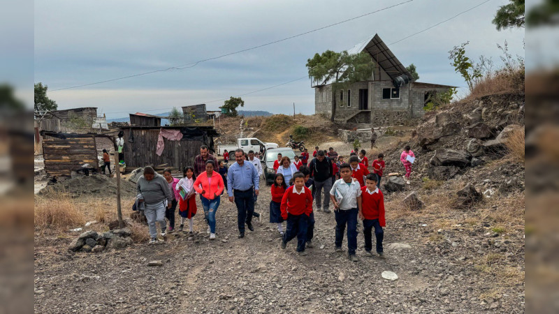 Gobierno de Nacho Campos sigue fomentando la educación de los niños en Uruapan 
