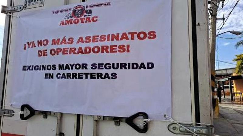 Con la consigna “Nos están matando”, transportistas llevan a cabo paro nacional 