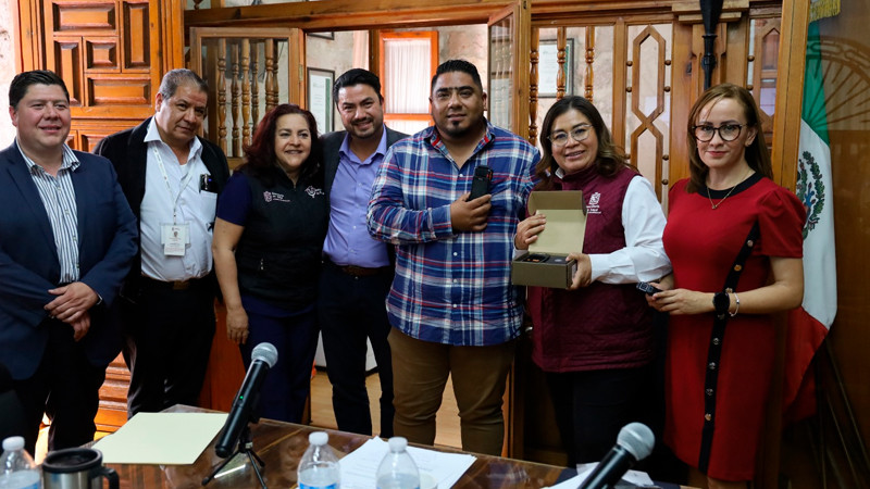 SSM transparenta servicio de inspectores sanitarios con cámaras de solapa 