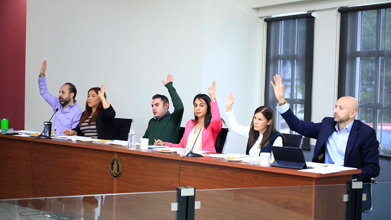 Aprueba ayuntamiento de Uruapan presupuesto para el Tianguis Artesanal  