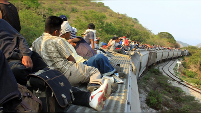 La migración irregular en México se disparó más del 77% en 2023 
