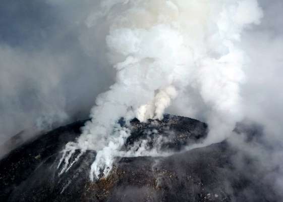 Activan medidas preventivas por aumento de actividad en volcán Colima - Foto 0 
