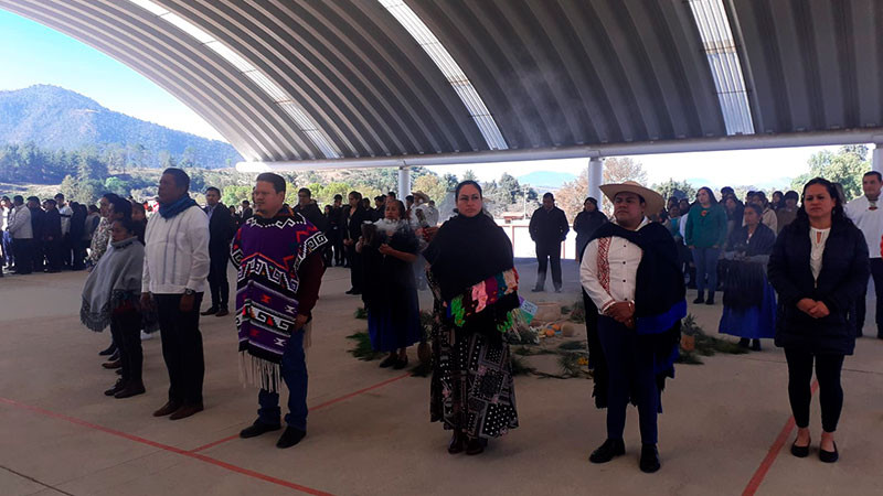 Colegio de Estudios Científicos y Tecnológicos de Michoacán conmemora Día de la Lengua Materna 