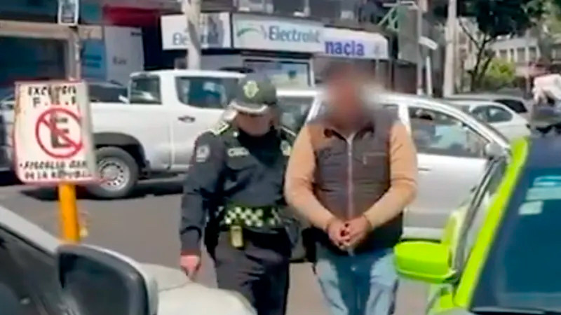 Detienen a sujeto con más de 2.5 millones de pesos en efectivo, en CDMX 