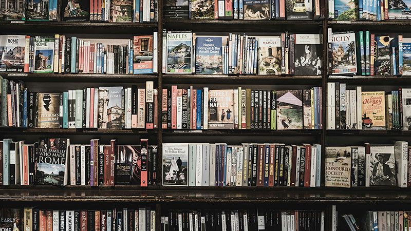 Comenzó la 45 Feria Internacional del Libro del Palacio de Minería 