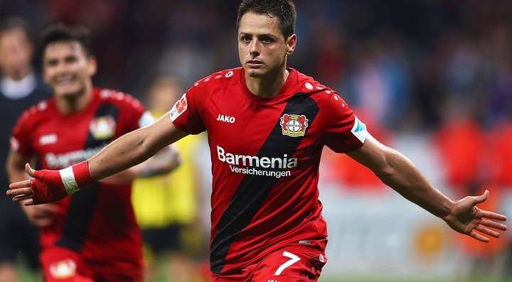Chicharito lo vuelve a hacer, marca gol en victoria del Leverkusen 