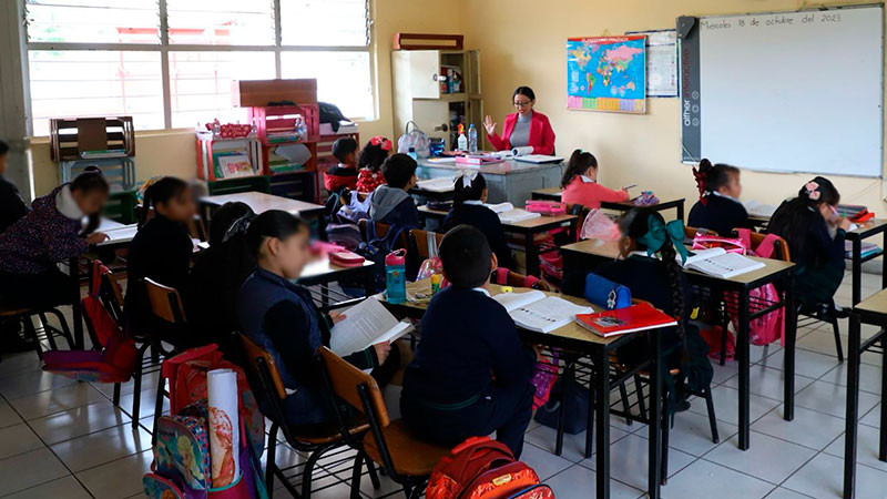 Sector educativo recuerda que está vigente la convocatoria de Cambios de Centro de Trabajo  