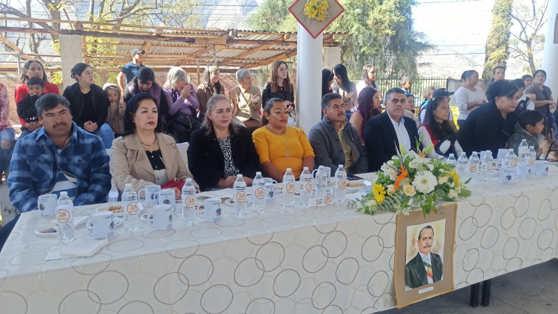 Realizan acto conmemorativo del 58 aniversario de la primaria Álvaro Obregón, en Ciudad Hidalgo