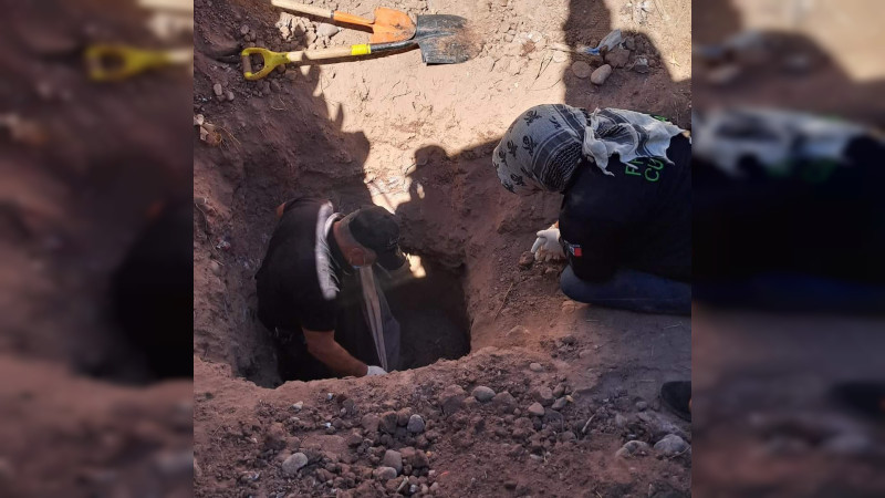 Colectivo de Búsqueda localiza fosa clandestina con 3 cuerpos en Sonora 