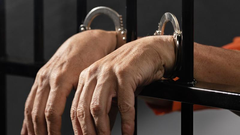 Detienen en la Ciudad de México a hombre buscado por usar documentos falsos en Toluca 
