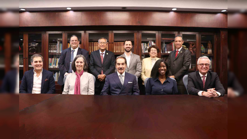 Universidad Autónoma de Guadalajara y Consulado de EU en Guadalajara estrechan lazos para fortalecer la educación 