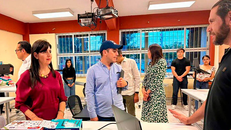 Funcionarios destacan inversión estatal a obra educativa en Morelia, Michoacán  