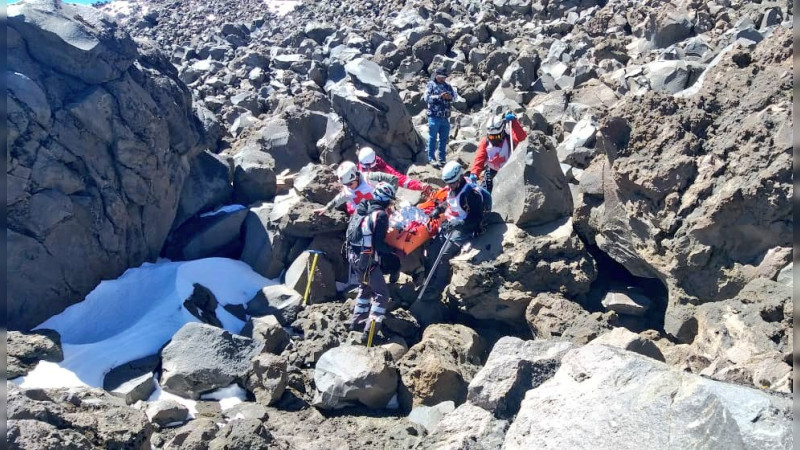  Localizan cuerpo en el Pico de Orizaba; podría ser alpinista desaparecido hace 10 días 