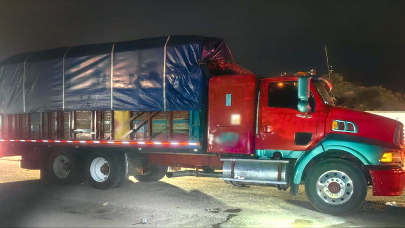 Cae trailero que viajaba con 12 kilos de opioide en Sonora 