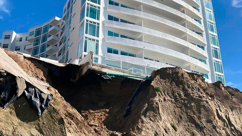 Clausuran áreas comunes de edificio cercano a zona de deslave, en Tijuana, Baja California 