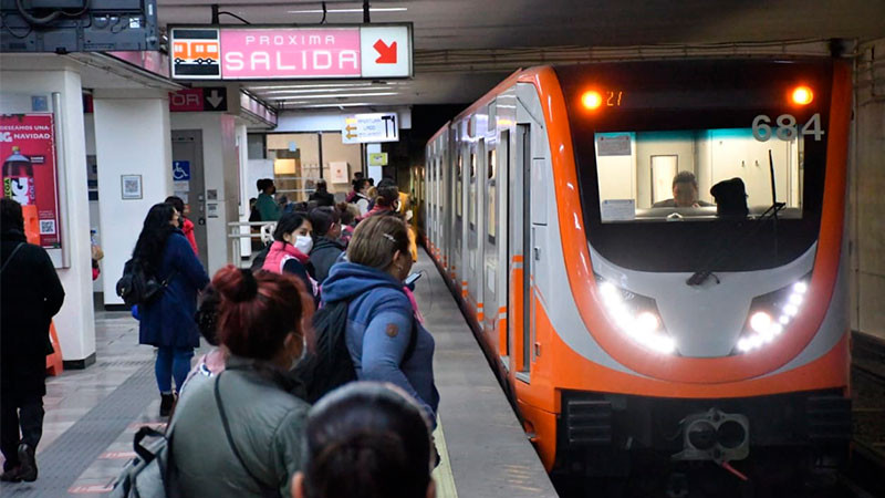  Metro CDMX: Falla eléctrica deja sin luz tramo de Velódromo a Jamaica en L9 