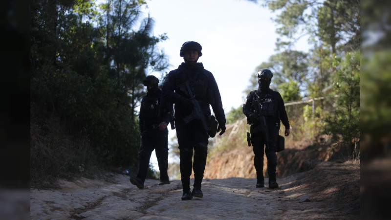 Refuerza la SSP, Sedena y FGE operativos por aire y tierra en Morelia, Michoacán